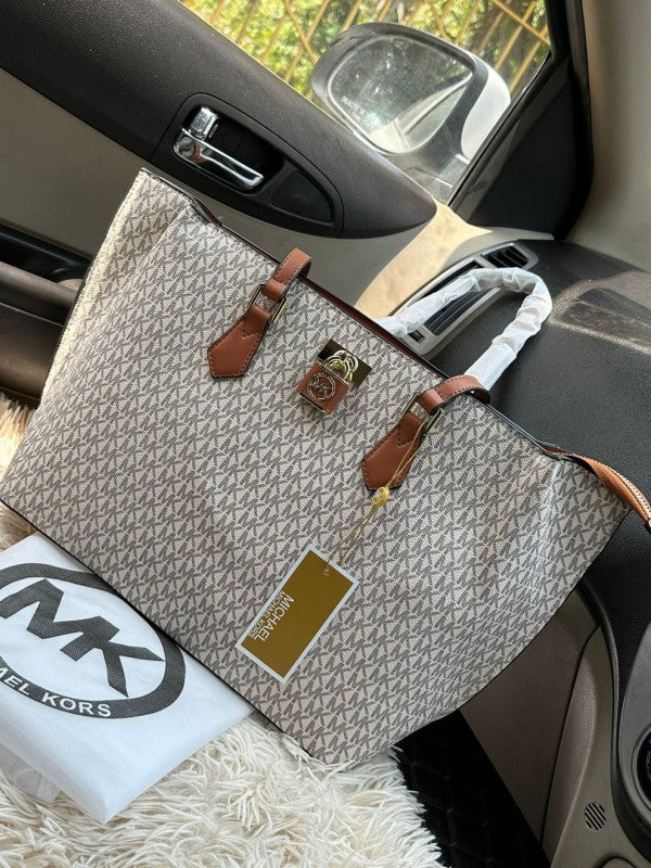 MICHAEL  MICHAEL  KORS Ruby Large Logo Tote Bag 84