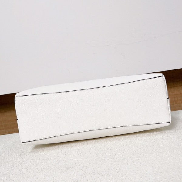 COAC  H big size tote with dust bag 217