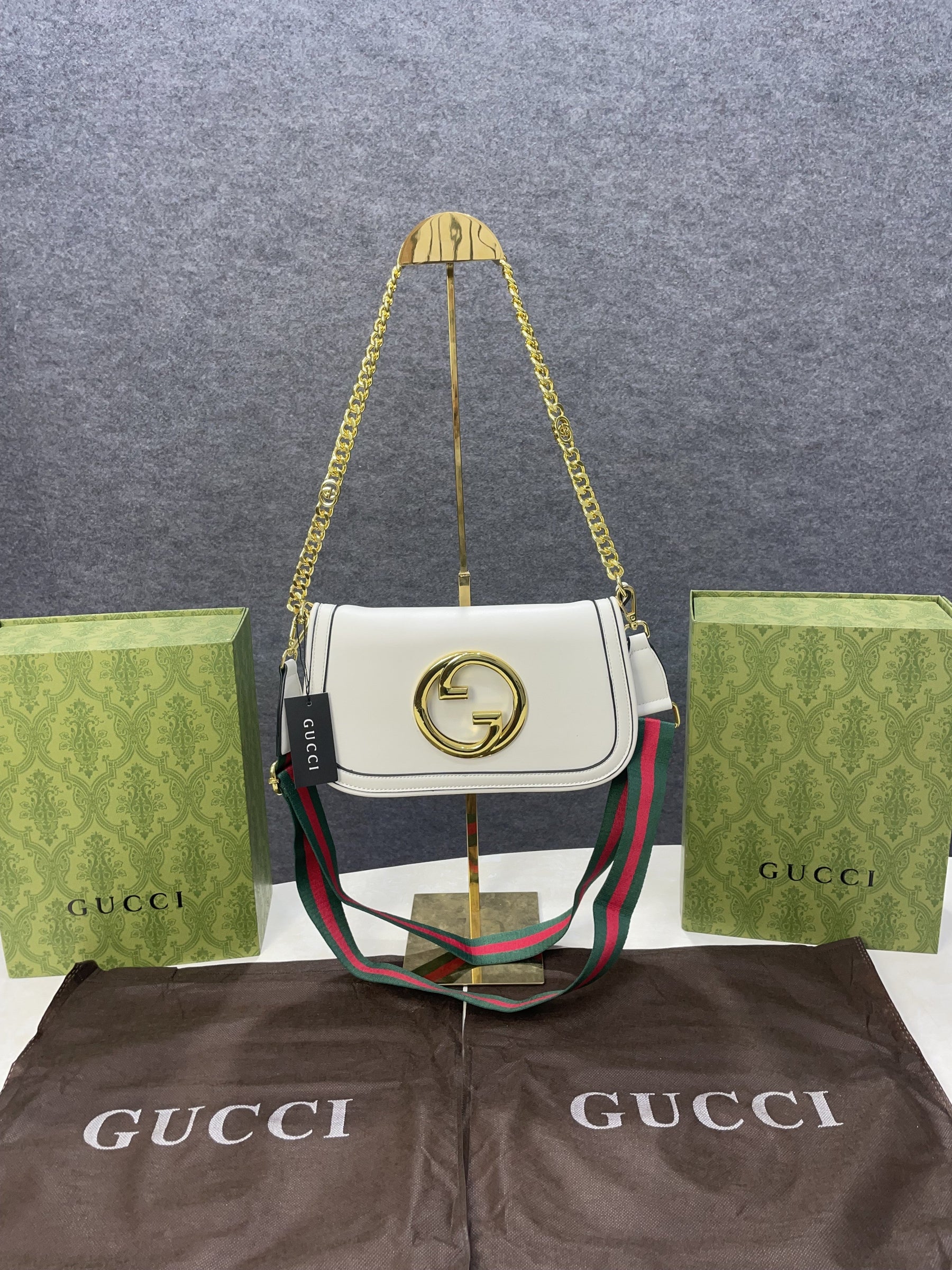 Gucc  I Blondie hand bag With folding box 281
