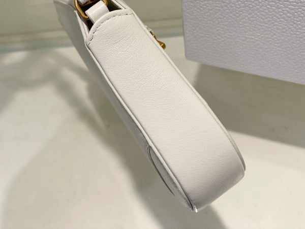 Christian  Dior  CD  Saddle  Rodeo  Bag  Pouch  With  OG  Box  &  Dust  Bag  (379  White)