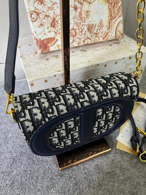 Christian  Dior  Signature  Oval  Camera  Bag  With  OG  Box  &  Dust  Bag  (8288  Blue)