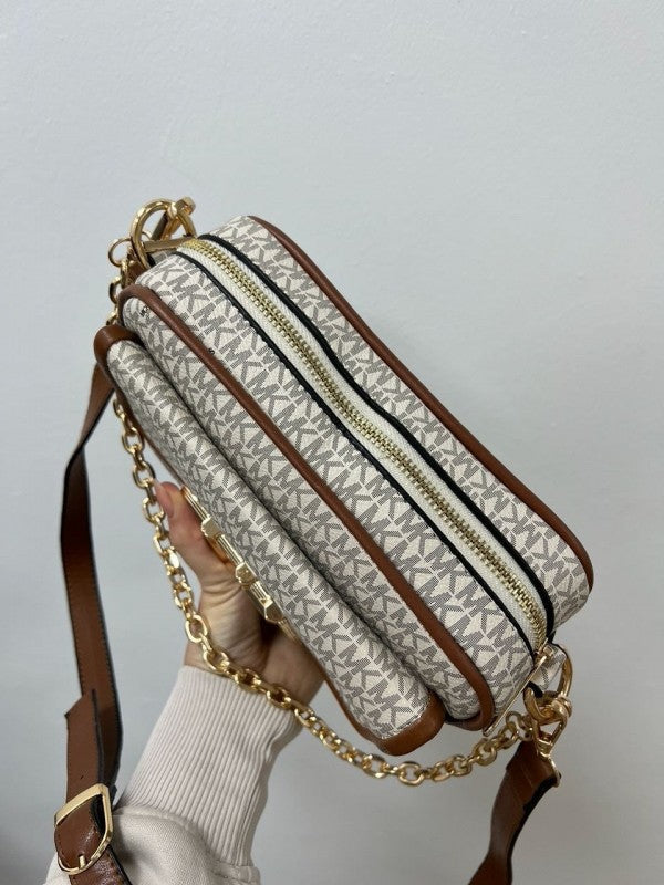 Michael  Kors  Parker  camera  Bag  With  OG  Box  &  Dust  Bag  100830 Beige