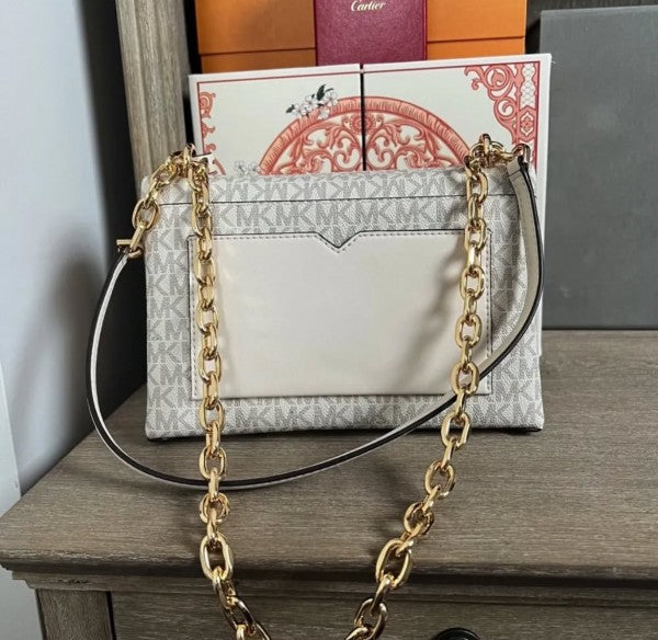 Michael  kors Cece medium logo shoulder bag with box 371