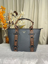 Michael  Kors  Maeve  Monogram Print  Tote  Bag  With  Dust  Bag  (Black  22314)
