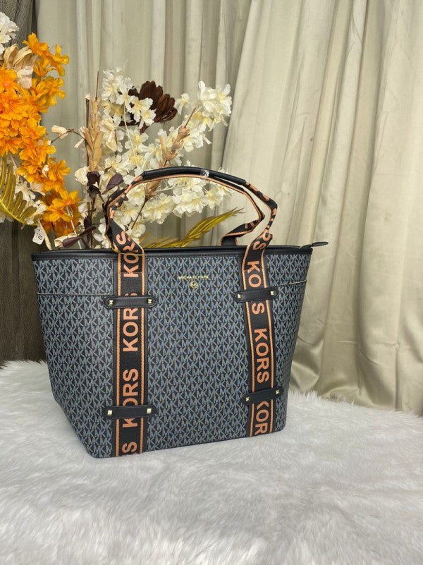Michael  Kors  Maeve  Monogram Print  Tote  Bag  With  Dust  Bag  (Black  22314)