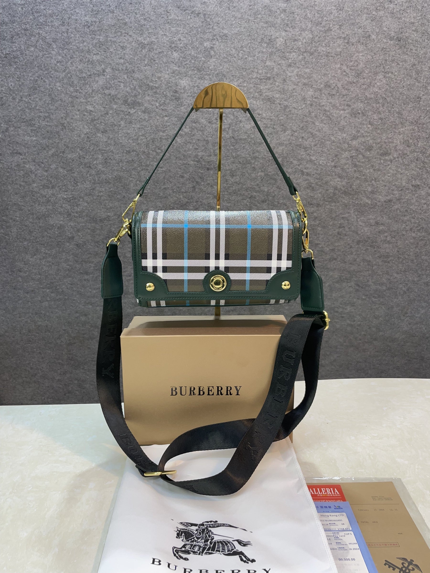 burberr  y vintage logo with box 389