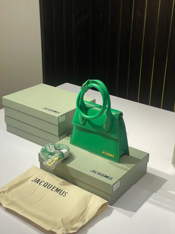 Jacquemus le chiquito with og box(green)