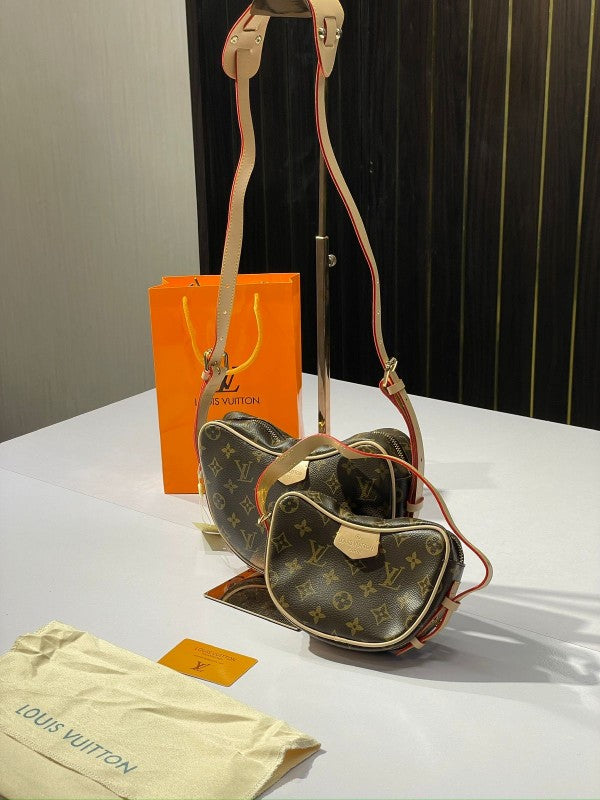 Louis  vuitton  croissant  combo  bag  with  dust  bag  and  carry  bag(M46828)