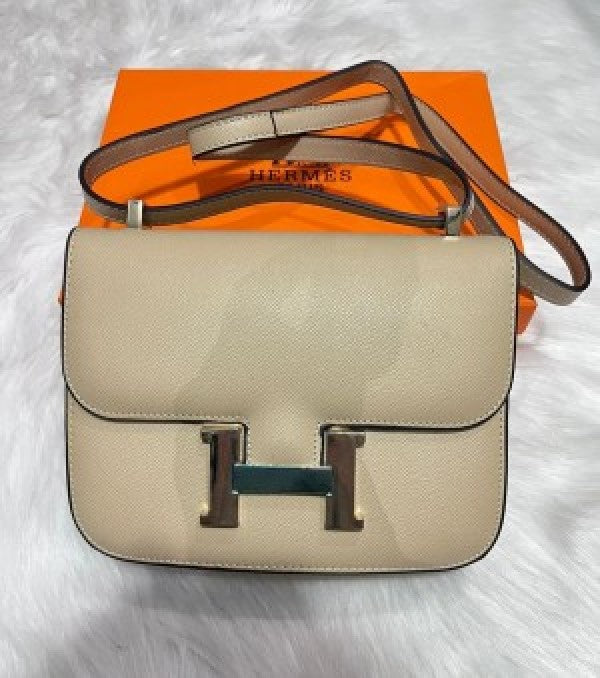 Hermes  Constance  Slim  Epsom  Vert  With  OG  Box  &  Dust  Bag  (KG 19  Apricot)