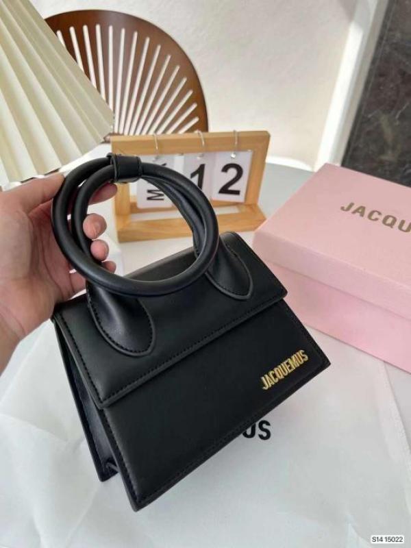 Jacquemus Le Chiquito Noeud Bag With OG Box Dust Bag & Extra Sling Belt (Black   665)