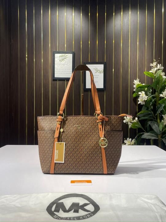 Michael  kors sullivan tote bag with dust bag(55007 coffe brown)