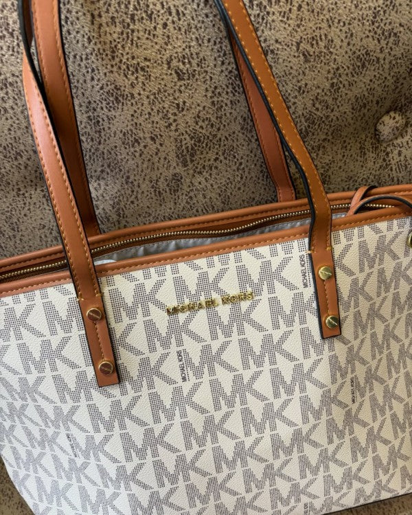 Michael  Kors  MK Voyager Tote Bag With Side Pocket & Dust Bag (Beige Brown 2003)
