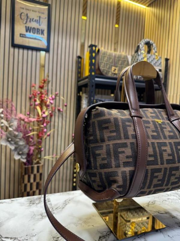 FEND  I LEATHER BOWLING HANDBAG WITH SLING PREMIUM QUALITY WITH DUST BAG (COFFEE BROWN)