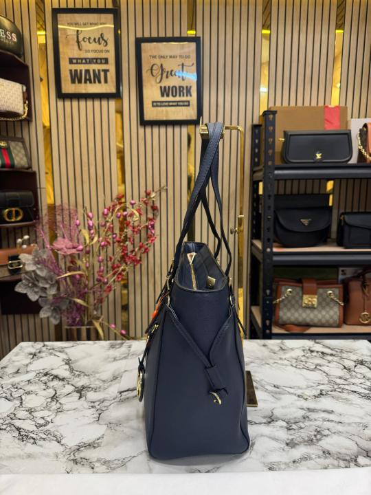 Michael  Kors Voyager Premium Quality Tote Bag With Dust Bag (Blue)