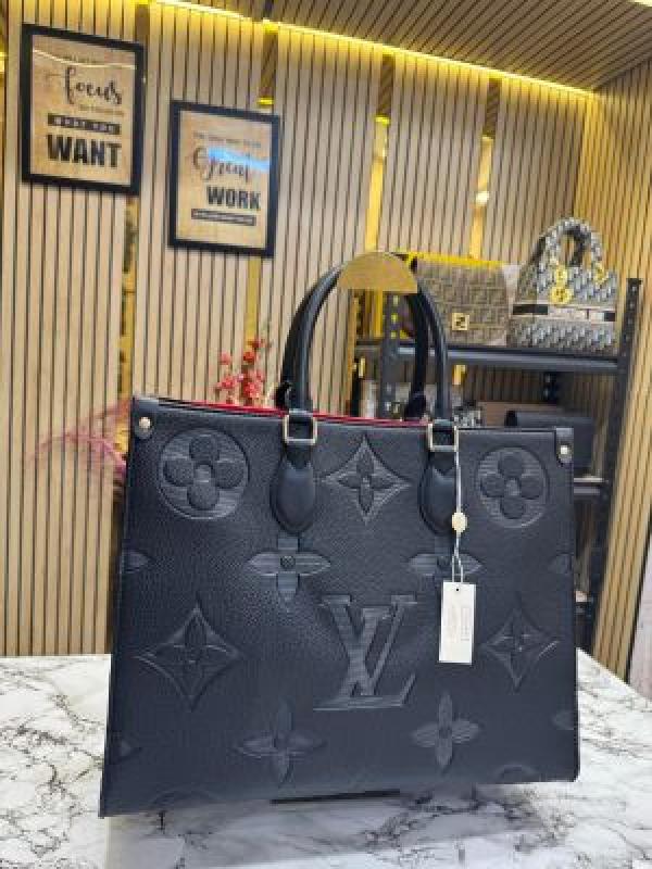 LOUIS  VUITTON PREMIUM ONTHEGO WITH DUST BAG (BLACK)
