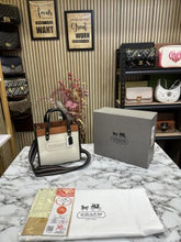 COAC  H FEILD COLOUR BLOCK SMALL TOTE BAG WITH OG BOX AND DUST BAG