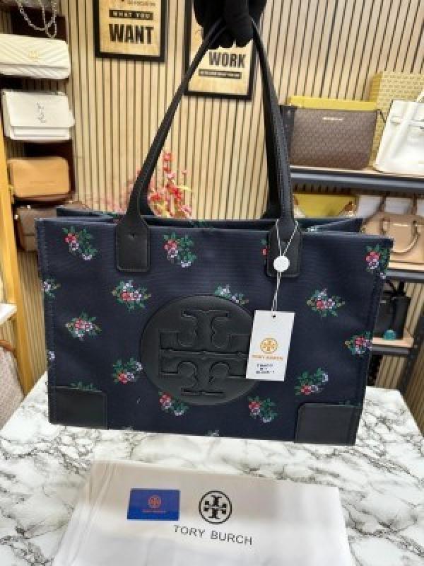 Tory  burch  ella  floral  printed  nylon  tote