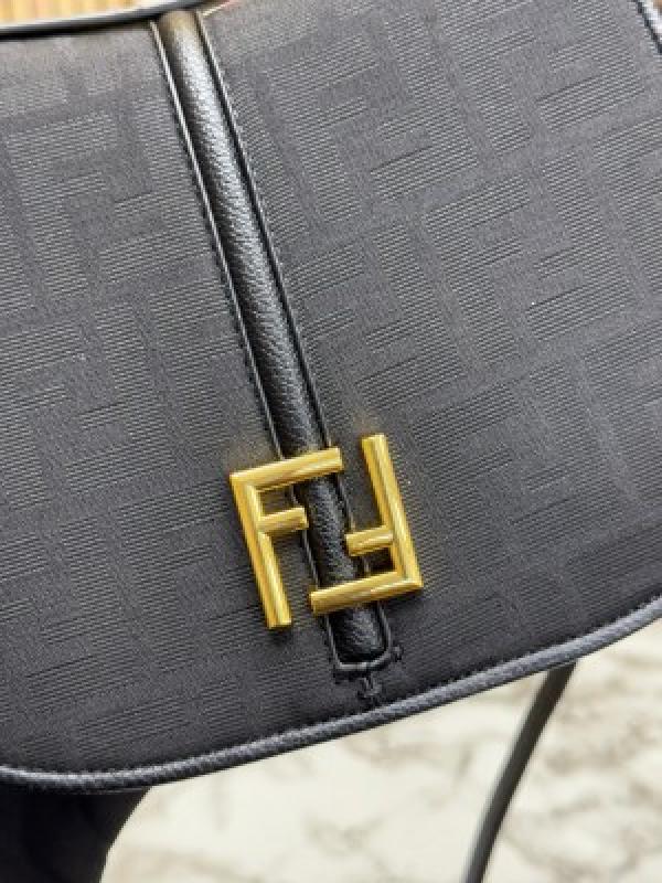 FEND  I COMON FF LOGO PLAQUE HANDBAG WITH OG BOX AND DUST BAG INCLUDING CARRY BAG PREMIUM QUALITY (BLACK)