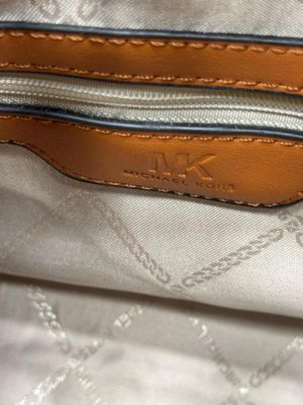 MICHAEL  KORS EMILIA HANDBAG WITH DUST BAG PREMIUM QUALITY (BIEGE)
