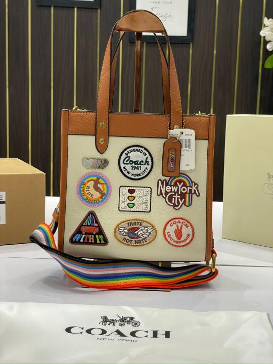 Coach  luxury    rainbow  field  small tote bag  with  og  double box