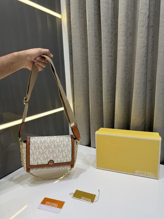 Michael  Kors  Freya  Crossbody  Bag  With  OG  &  Dust  Bag  23013  Beige  Brown