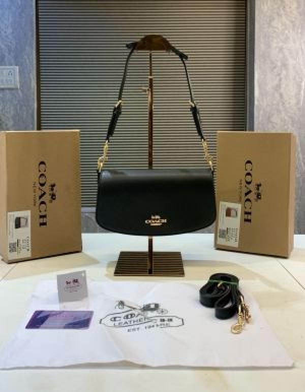 Coach  andrea  shouder  bag  with  box  5303