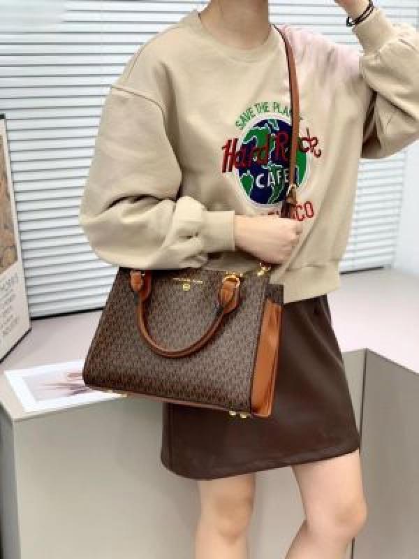 Michael  Kors  Marilyn  Stachel  Bag  With  DustBag  Slingbelt  with box   5326