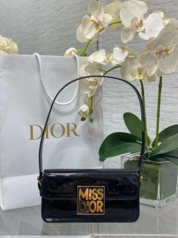 Dior  miss  dior  flap  shoulder  bag  with  og  box  carrybag  5140