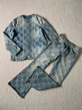 LV jacket 030511