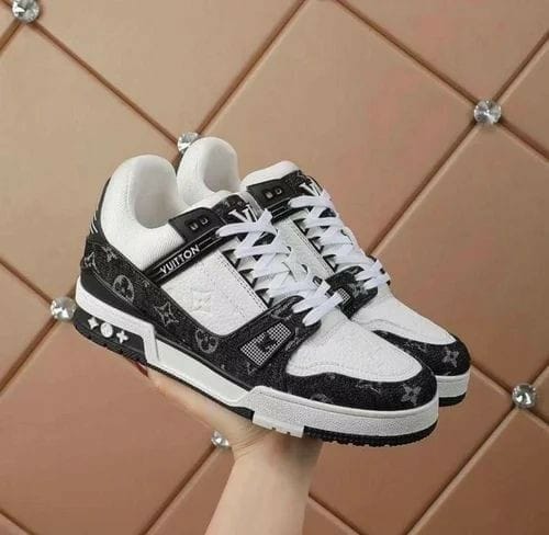 LV Trainer Sneaker - Black & White
