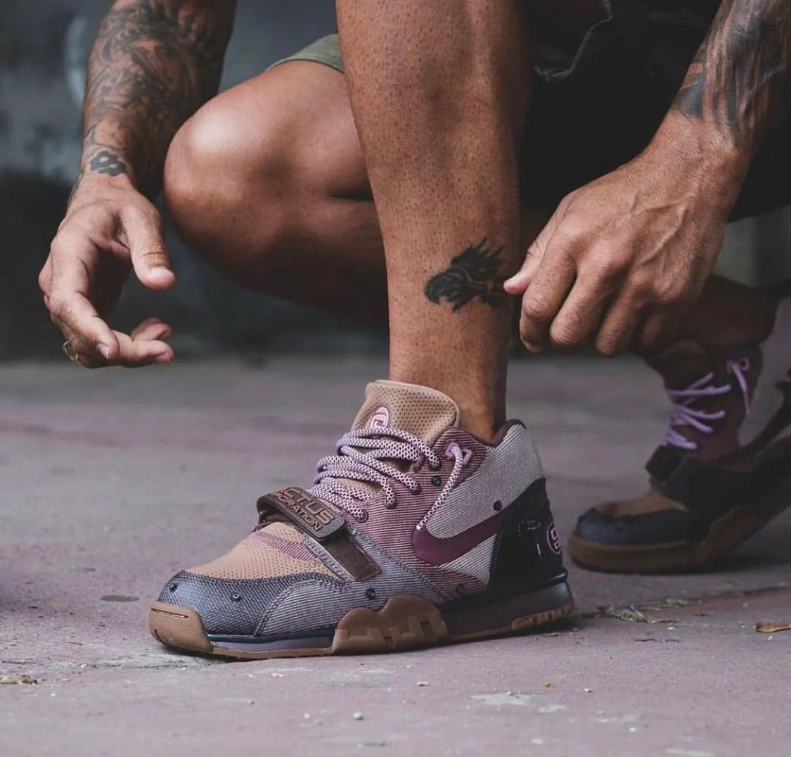 Air Trainer 1 SP x Travis Scott “Light chocolate”