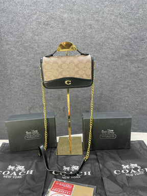 Coac  h Bea Crossbody medium bag with OG box 331
