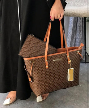 Michael  kors  tote  bag  with  pouch  with  dust  bag(19016 coffe brown)