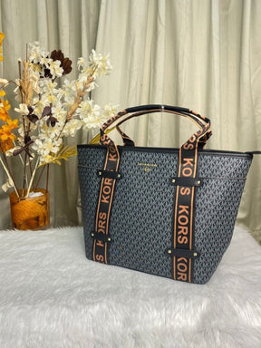Michael  Kors  Maeve  Monogram Print  Tote  Bag  With  Dust  Bag  (Black  22314)