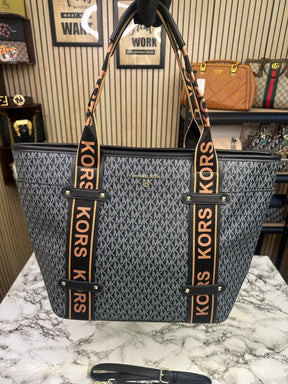 Michael  Kors  Maeve  Monogram Print  Tote  Bag  With  Dust  Bag  (Black  22314)
