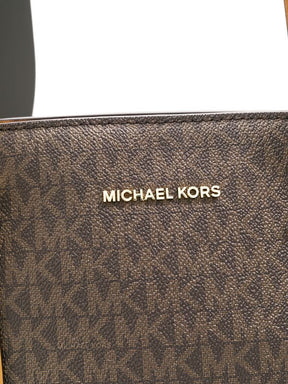 Michael  kors voyager tote bag with dust bag (616 coffe brown)