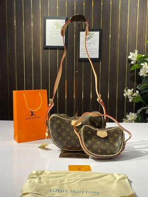 Louis  vuitton  croissant  combo  bag  with  dust  bag  and  carry  bag(M46828)