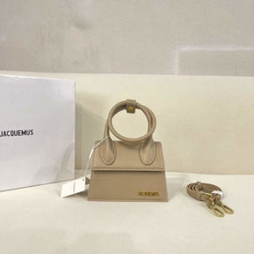 Jacquemus Le Chiquito Noeud Bag With OG Box Dust Bag & Extra Sling Belt (Apricot   665)