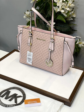 Michael  Kors  Voyager  Leather  Satchel  Shoulder  Bag  With  Dust  Bag  (19028  Pink)