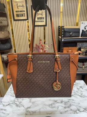 Michael  Kors  Voyager  Leather  Satchel  Shoulder  Bag  With  Dust  Bag  (19028  Coffee  Brown)
