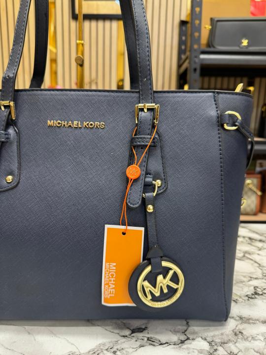 Michael  Kors Voyager Premium Quality Tote Bag With Dust Bag (Blue)