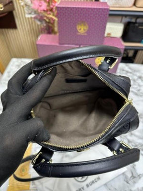 TORY  BURCH SPEEDY SATCHEL MONOGRAM BAG (BLACK)