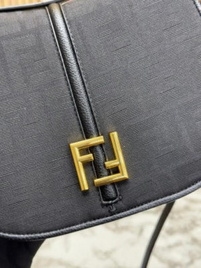 FEND  I COMON FF LOGO PLAQUE HANDBAG WITH OG BOX AND DUST BAG INCLUDING CARRY BAG PREMIUM QUALITY (BLACK)