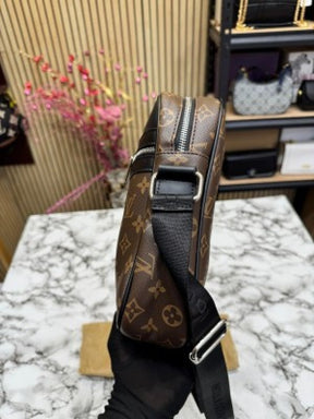 LOUIS  VUITTON LV LOGO SIDE BAG BROWN MONO WITH DUST BAG