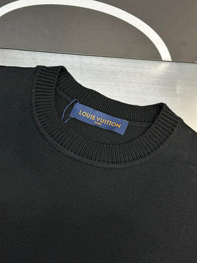 LV T-shirt 122328