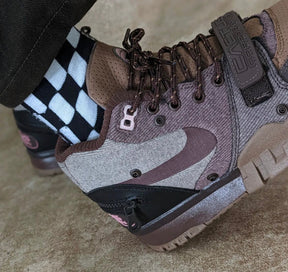 Air Trainer 1 SP x Travis Scott “Light chocolate”